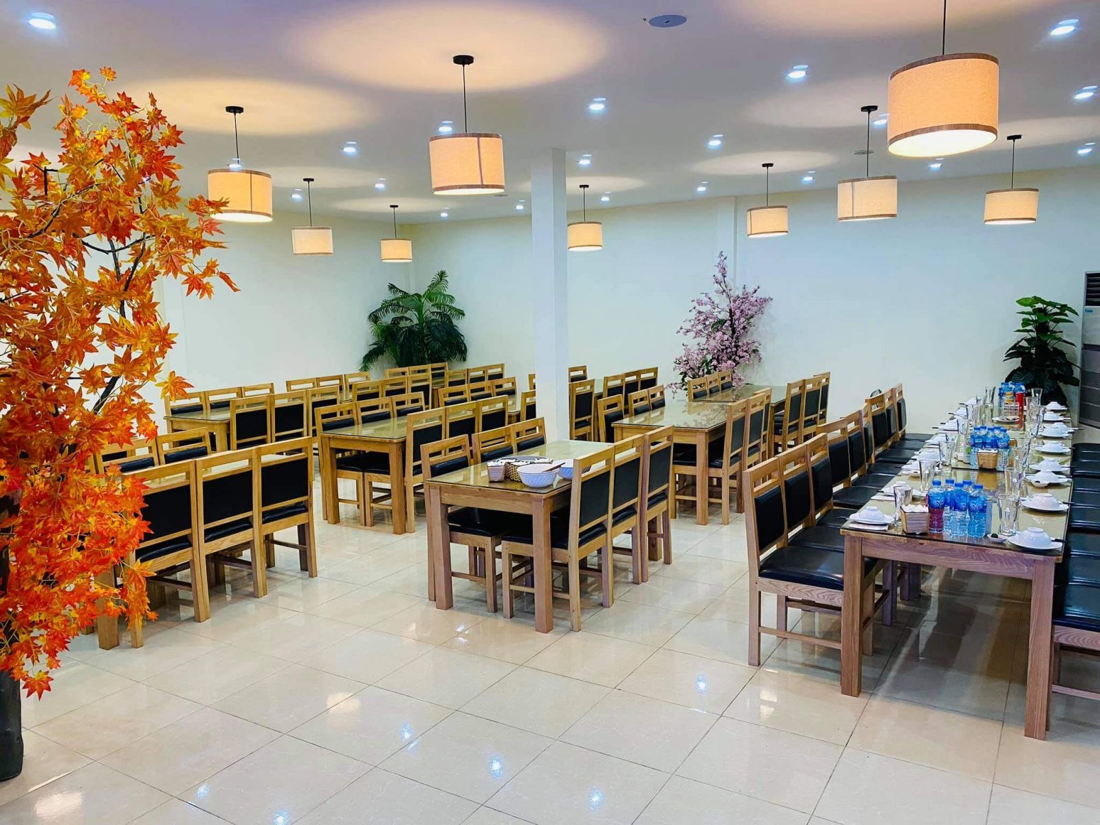 Tiềm năng thị trường thanh lý nhà hàng và quán ăn hiện nay