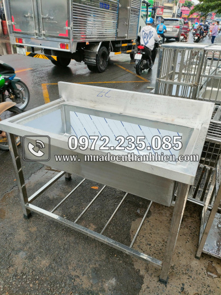 Độc đáo với ý tưởng kinh doanh đồ cũ thời hiện đại